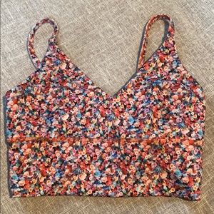 Lululemon sports bra